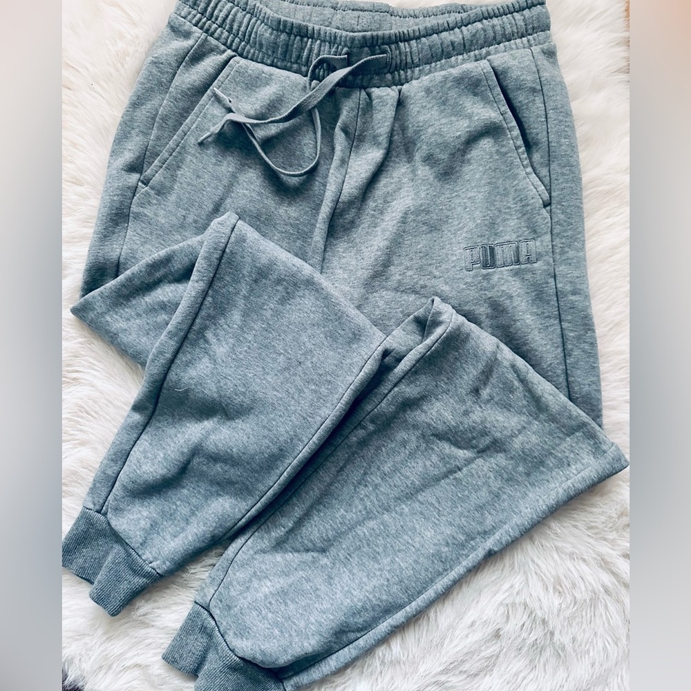 Puma Gray Sweatpants Joggers Men’s Size Medium